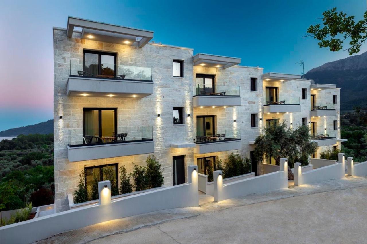 Toska Tower Aparthotel Chrysi Ammoudia Exterior foto